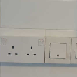 main pic socket